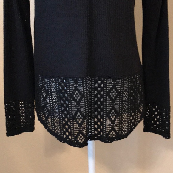 LUCKY BRAND Black Waffle Long Sleeve Top with Lace Size XS - Picture 7 of 16